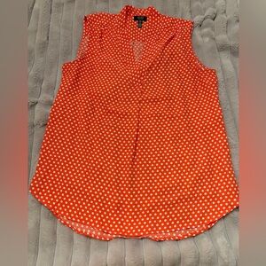 Jones New York Sleeveless Orange Polka Dot V-Neck Blouse